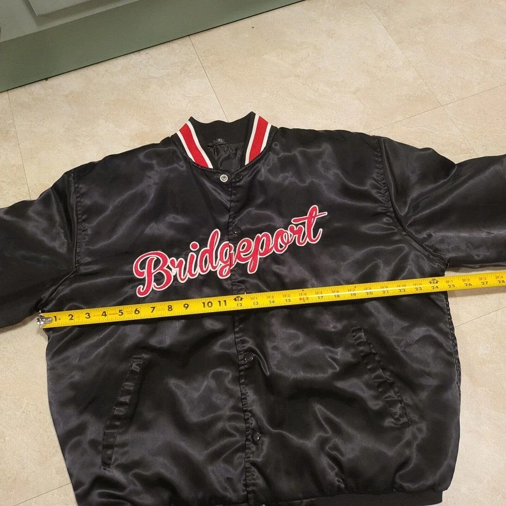 Bridgeport Mens XL Connecticut Embroidered Black Snap‎ Satin Bomber Jacket